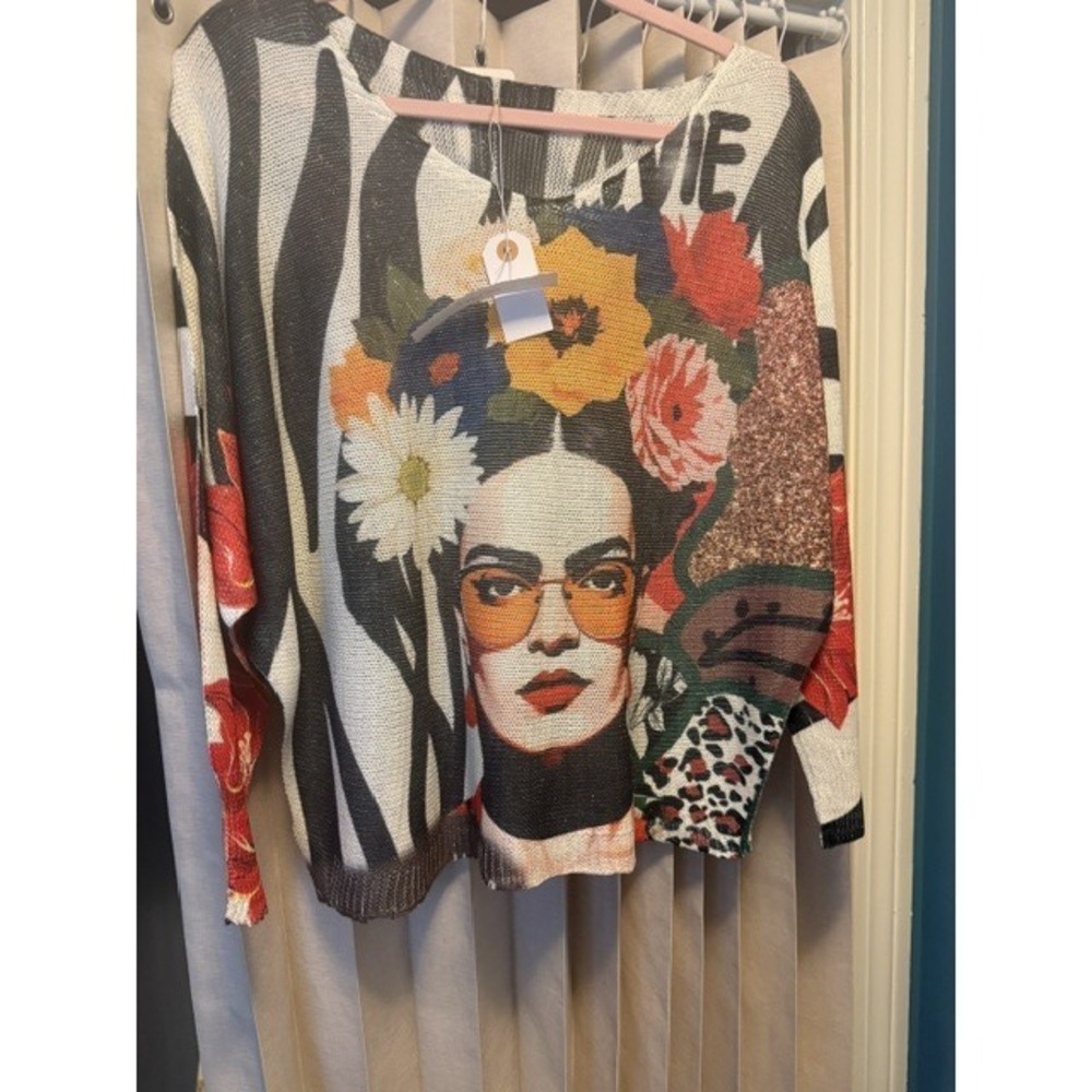 L113 Loowie Frida Glasses V Neck Knit Printed Sweater One Size